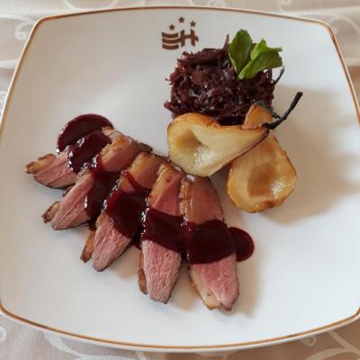 67281176 359454354745656 4845420045641187328 N